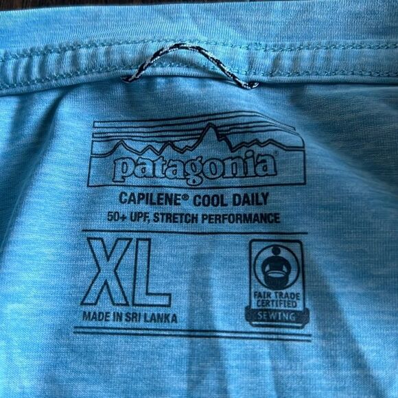 PATAGONIA P-6 LOGO RESPONSIBLY
TEE BIG SKY BLUE size XL 50+ UPF outdoor activity - Picture 4 of 6